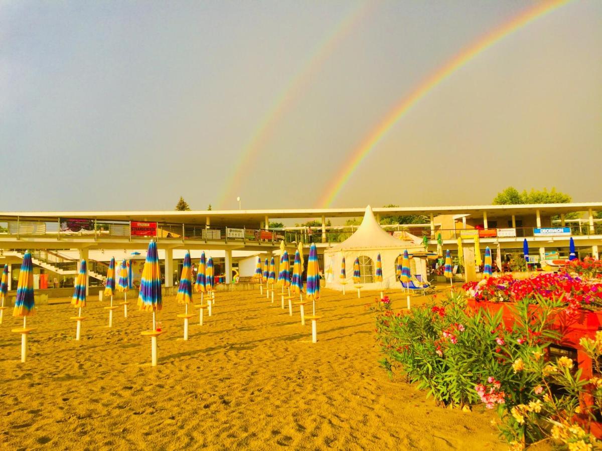 Apollo Inn Velence Εξωτερικό φωτογραφία