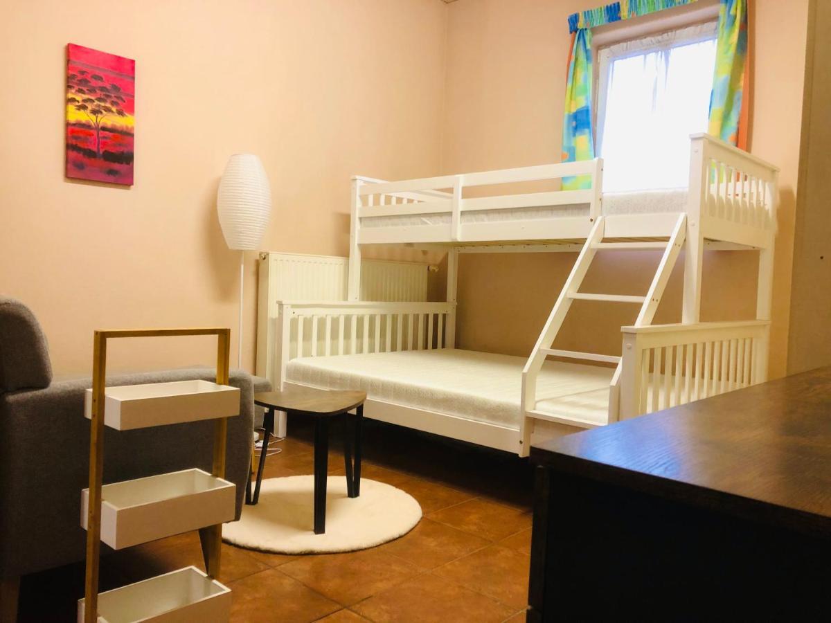 Apollo Inn Velence Εξωτερικό φωτογραφία