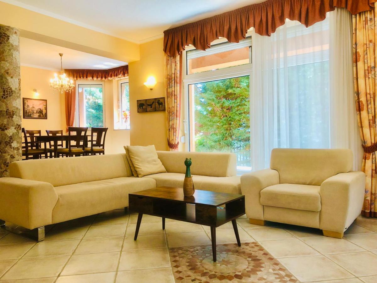 Apollo Inn Velence Εξωτερικό φωτογραφία